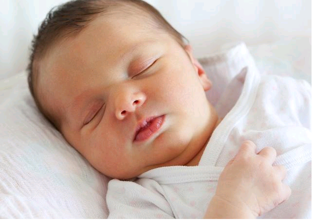 乌克兰供卵代孕套餐,试管婴儿生儿子多大几率，要怎样才能生男孩 二胎怎样生